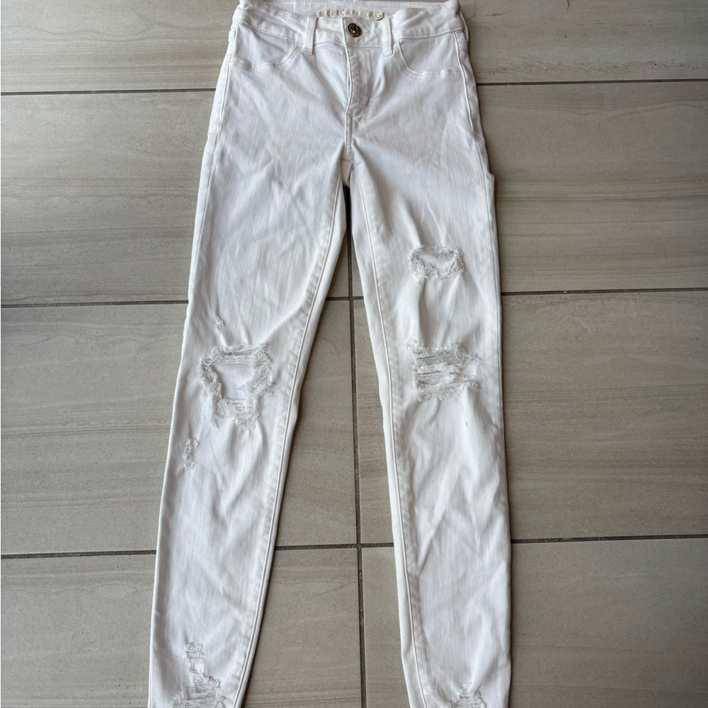 American Eagle Outfitters White Distressed Skinny Jeans